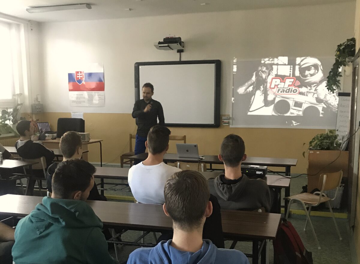 Podnikatelia po celom slovensku motivovali študentov