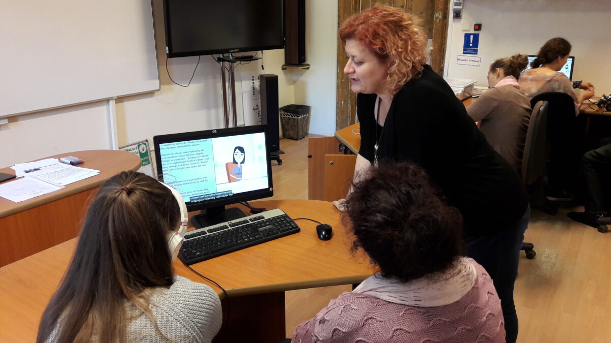 Dnes žiakov neohúrite kancelárskymi programami. Treba im ukázať budúcnosť technológií
