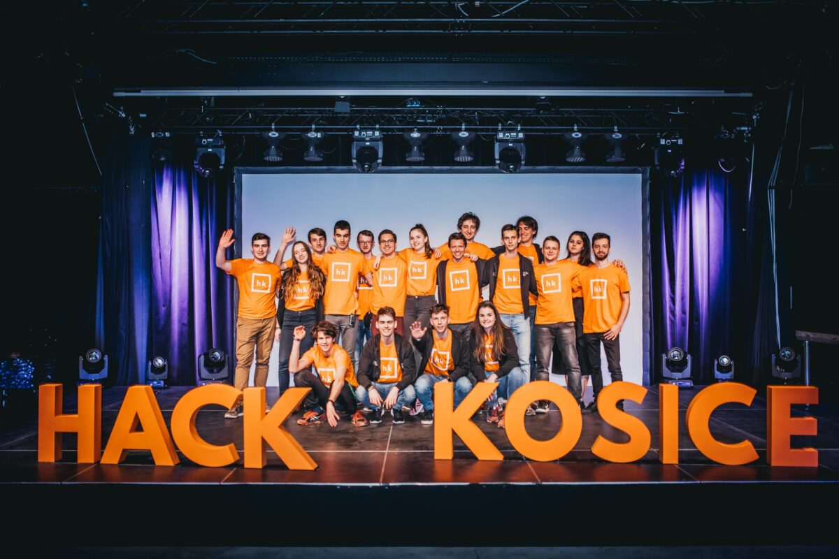 Medzinárodný študentský hackathon najvyššej svetovej úrovne po prvýkrát na Slovensku