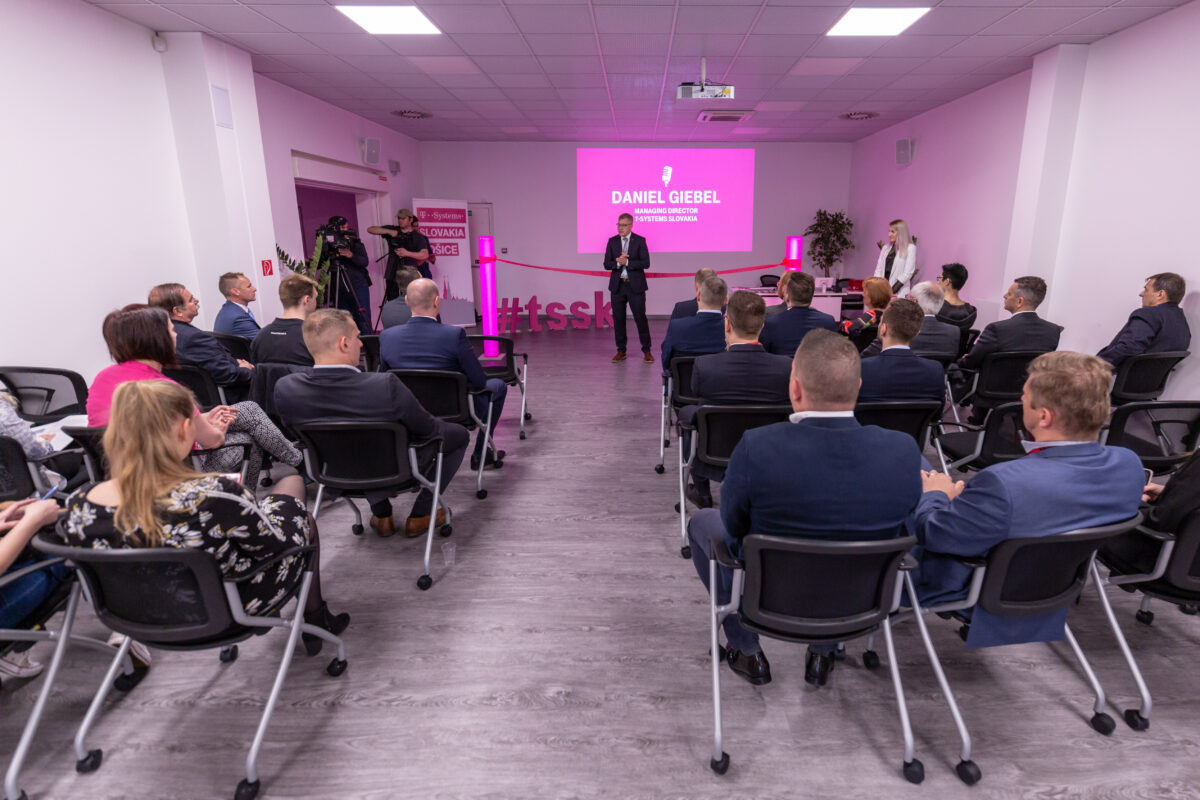 Experience Lab – priestor, kde sa najväčšia IT spoločnosť v regióne otvára verejnosti