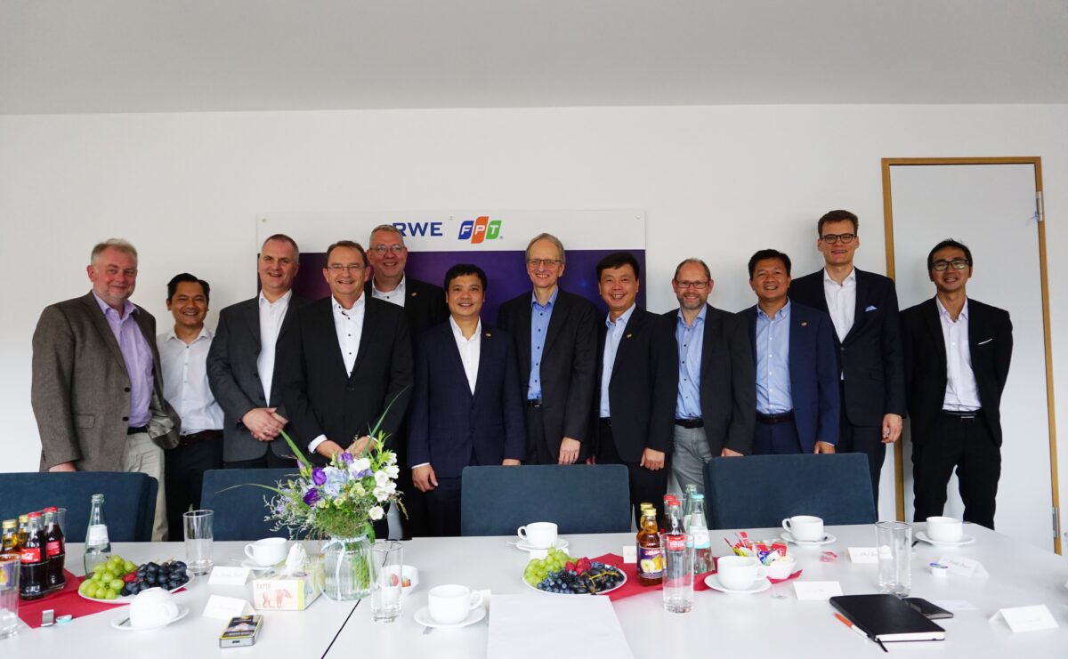 FPT a RWE predlžujú svoje úspešné strategické partnerstvo