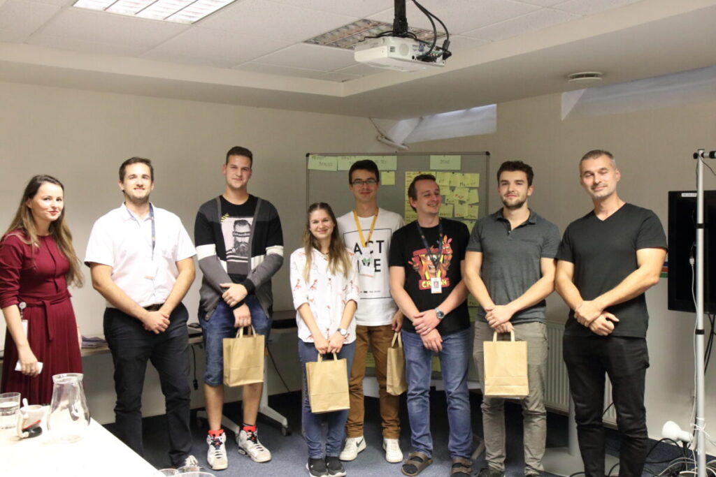 fpt slovakia cool school