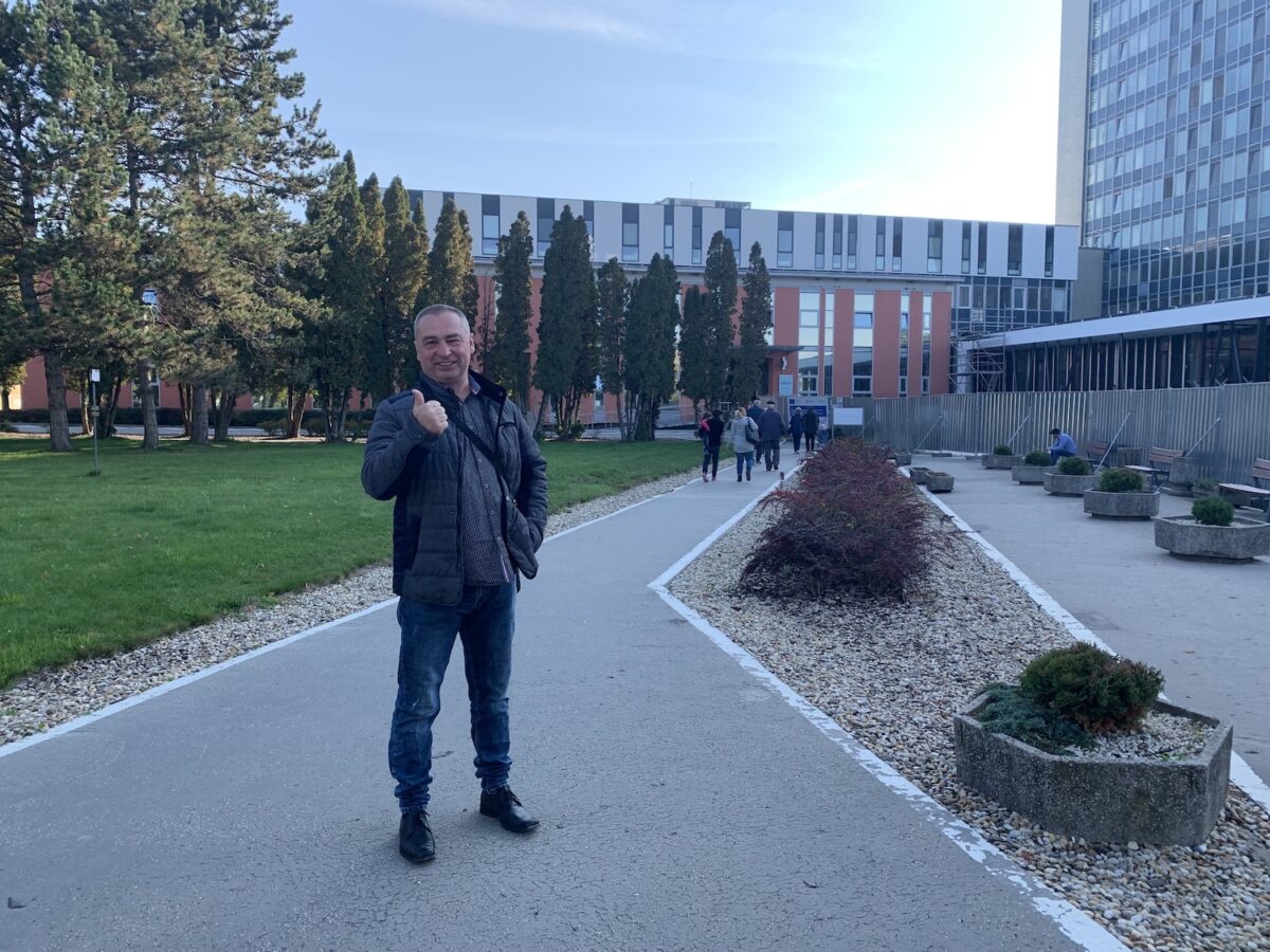 Nemocnica AGEL Košice-Šaca má ako jediná licenciu na implantáciu umelej náhrady menisku