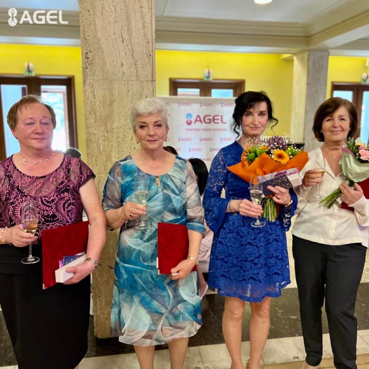 Nemocnica AGEL Košice-Šaca vzdala hold svojim sestrám a pôrodným asistentkám. Ocenenie Biele srdce na regionálnej úrovni získali štyri z nich