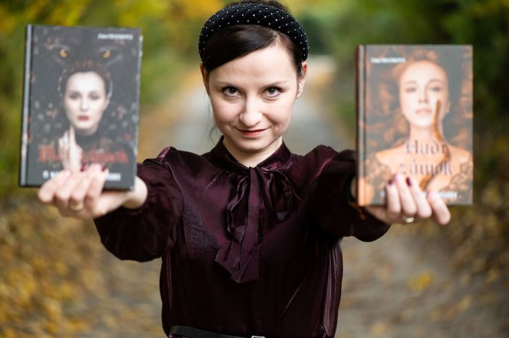 Lina Franková s knihami