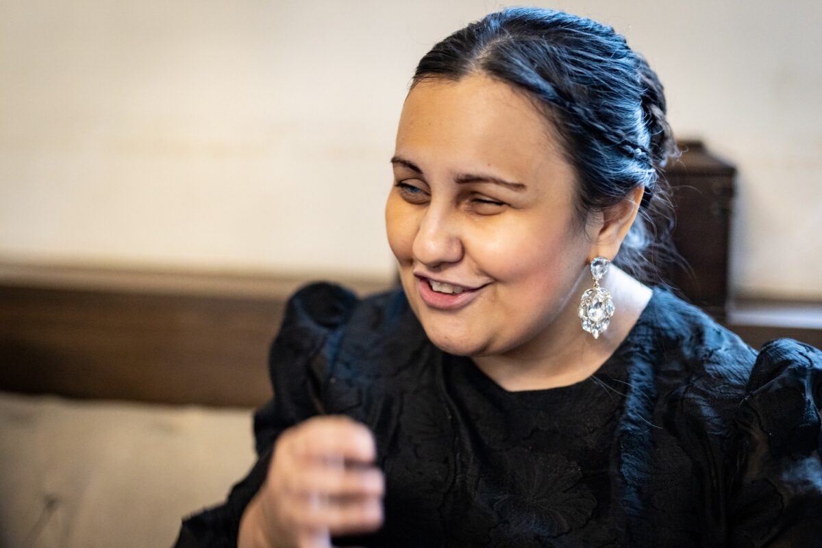Nevidiaca novinárka Miška „ zarezáva” v Hospodárskych novinách v oblasti zdravotníctva