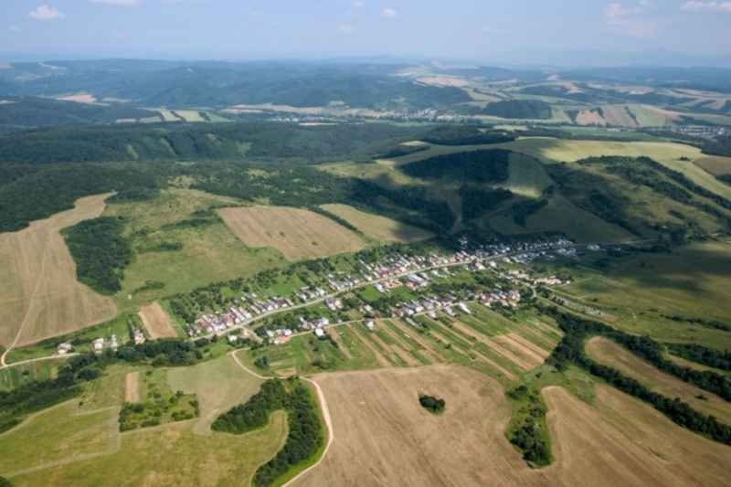 Pri odstraňovaní škôd po zemetrasení pomôžu aj Poliaci. Venujú milión zlotých 