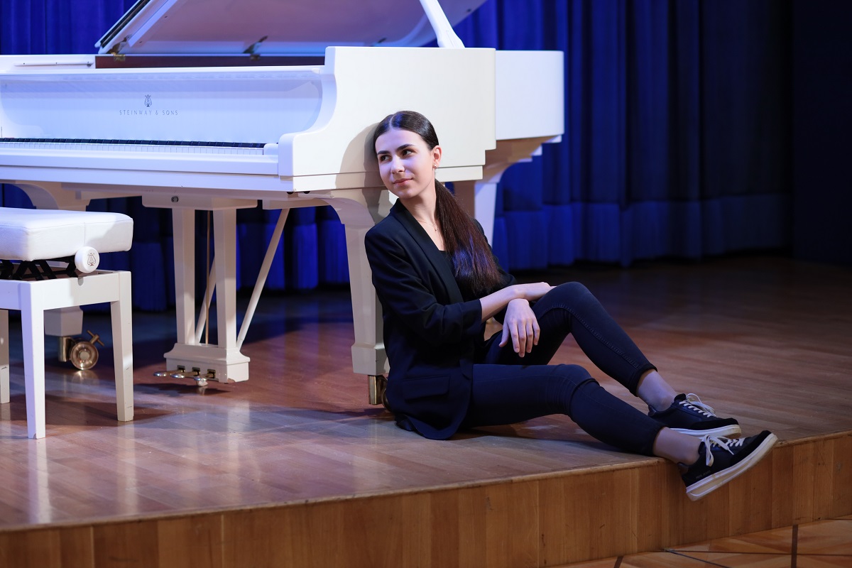 Žiarivý talent Alexandra Dovgan zavíta do Košíc