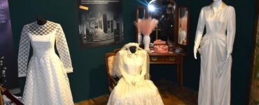 výstava dobových svadobných šiat