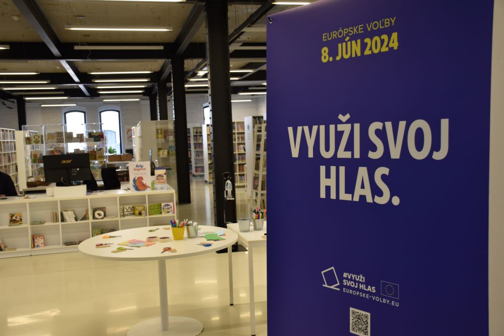 Knižnica podujatiami pripomína výročie vstupu Slovenska do EÚ