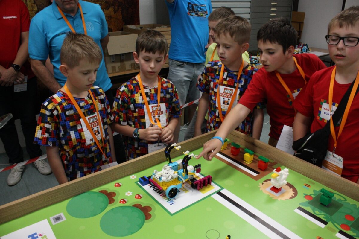 Nadšenci LEGO robotiky budú opäť súťažiť v Košiciach