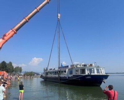 loď na Šírave