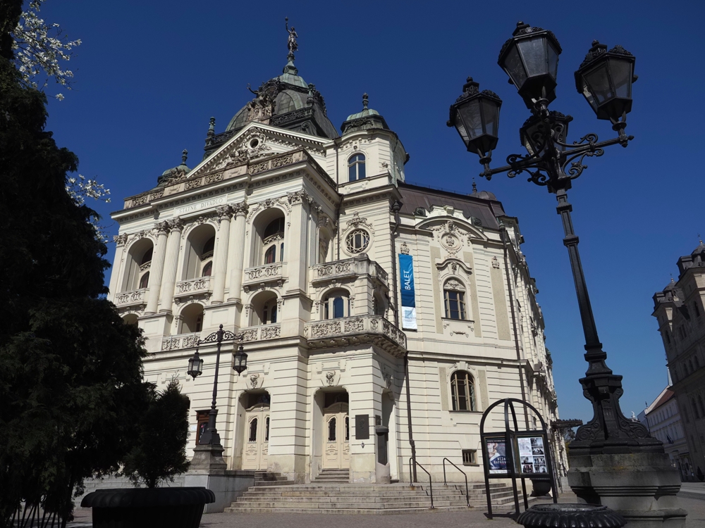 Činohra Národného divadla Košice uvedie drámu zo súdneho prostredia. Rozhodovať o vine a nevine budú diváci