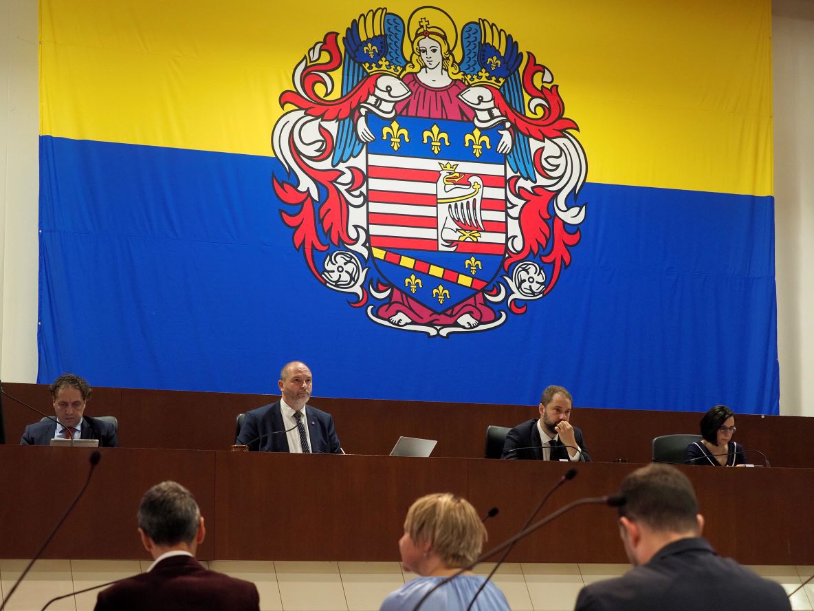 Mesto zefektívňuje boj s potkanmi, poslanci dnes pomohli aj Ostrave, Ukrajincom a matkám s deťmi