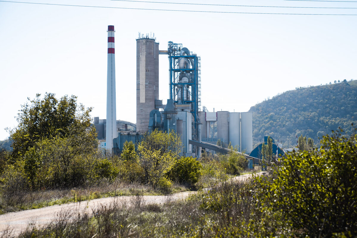 Košická župa má výsledky biomonitoringu z okolia Cementárne Turňa nad Bodvou