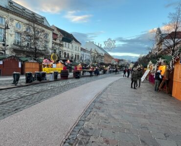 začiatok vianočných trhov