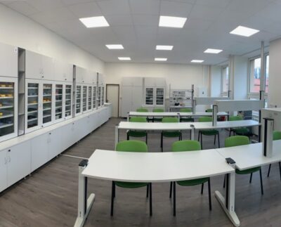 Laboratorium-elektrotechnickych-merani-na-SPSE-v-Presove
