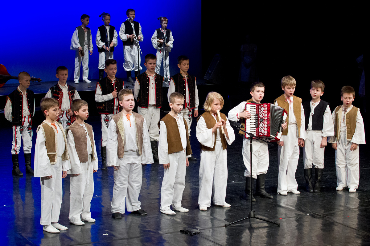 Detský folklórny súbor Železiarik oslávil 50tku
