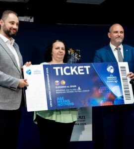 tlacovy_brifing_o_pripravach_sampionatu_uefa_24