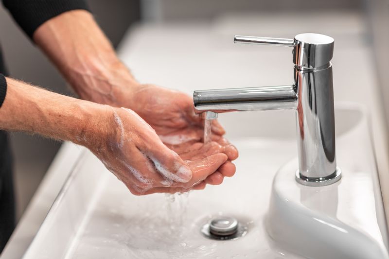 Svetový deň hepatitídy upozorňuje na význam prevencie, očkovanie stále zachraňuje životy