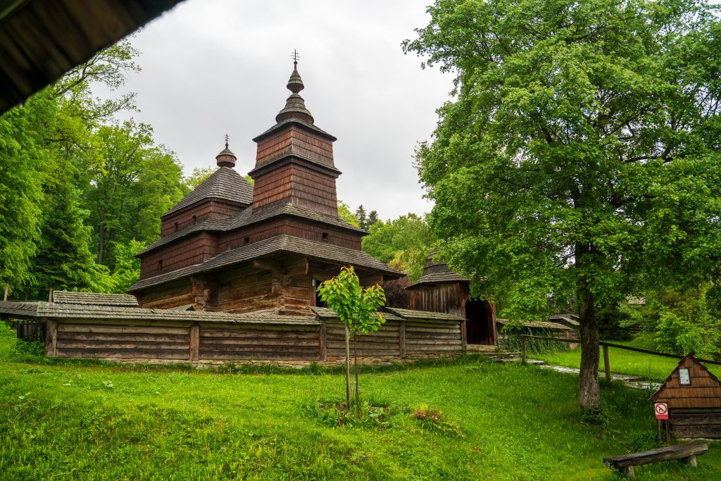 Skanzen Šarišského múzea v Bardejove oslavuje 60. výročie bohatým nedeľným programom