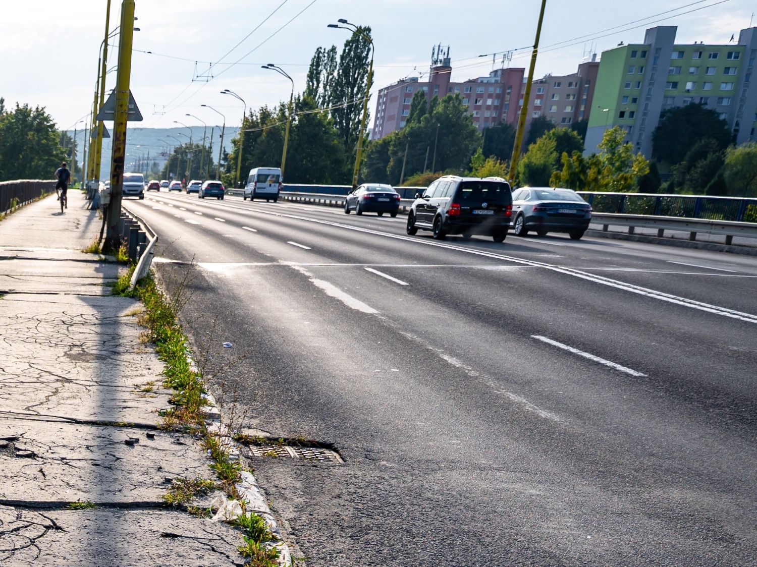 Na košickej Moskovskej triede bude od utorka uzavretý jazdný pruh