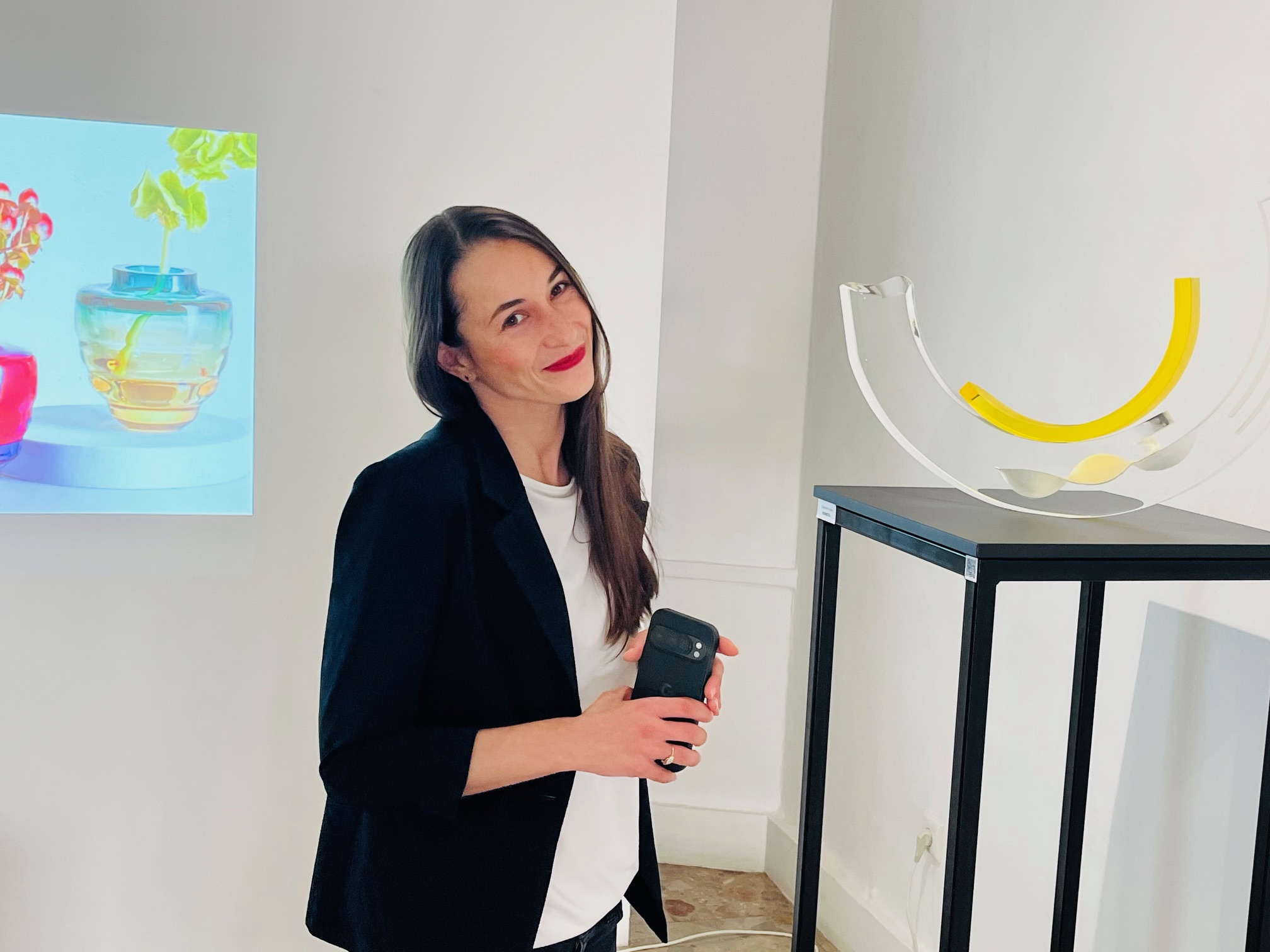 Košičanka Janka Girgošková vedie s partnerom galériu skla v Prahe. Aktuálne prezentuje krehkú nádheru u Löfflera