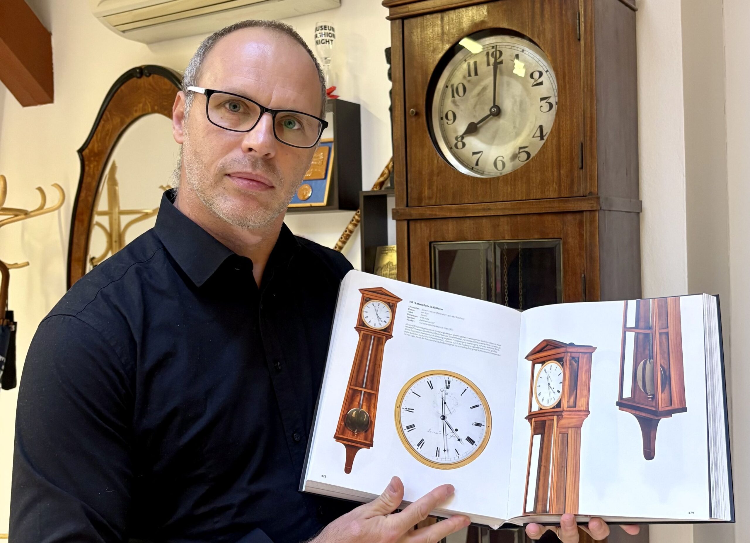 Múzeum pozýva na výstavu venovanú významnému hodinárovi 19. storočia – Košičanovi J. Lehrnerovi