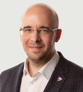 Matúš Čarný_investičný analytik FinGO.sk