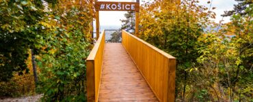 vyhliadková veža chodník