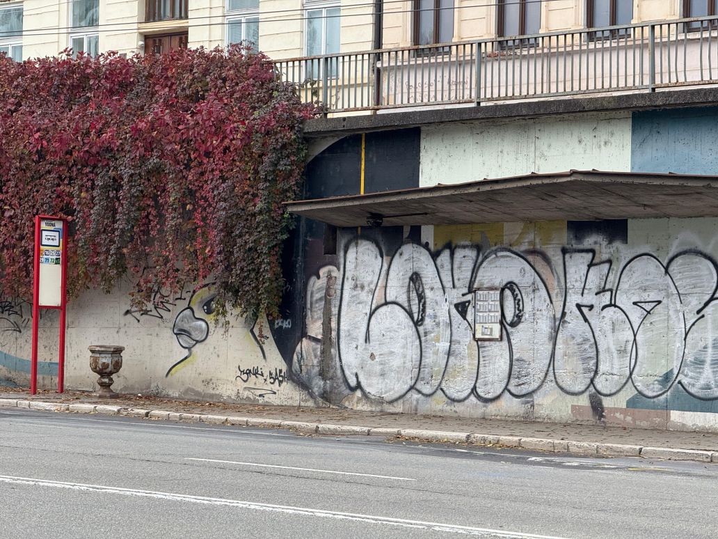 V novembri sa v Košiciach začne s modernizáciou 13 zastávok MHD. Vieme, o ktoré ide