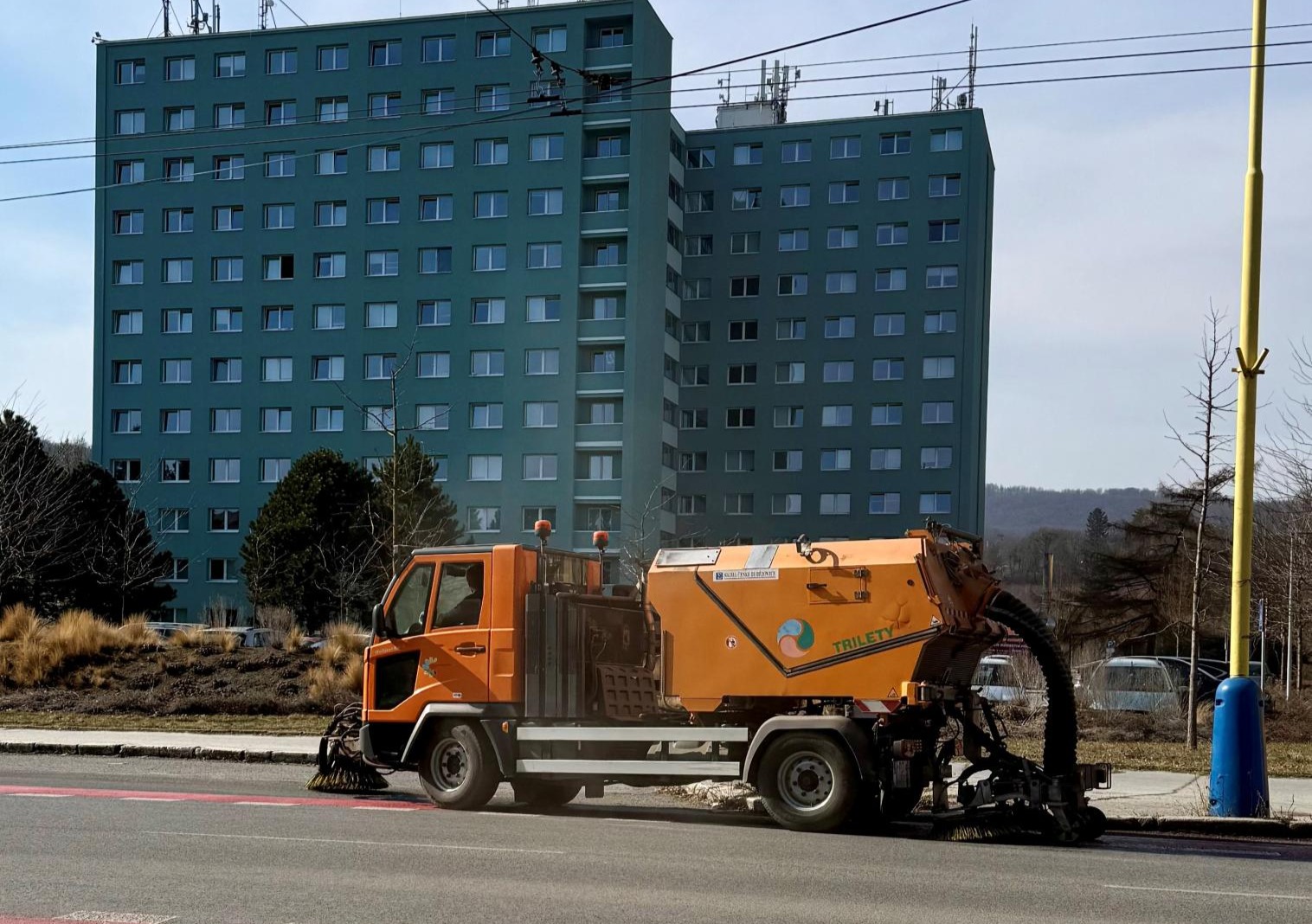 Štartuje jarné upratovanie na prešovských cestách