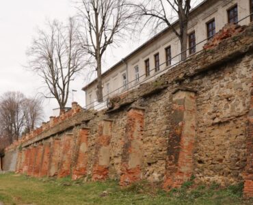 Hradobný múr