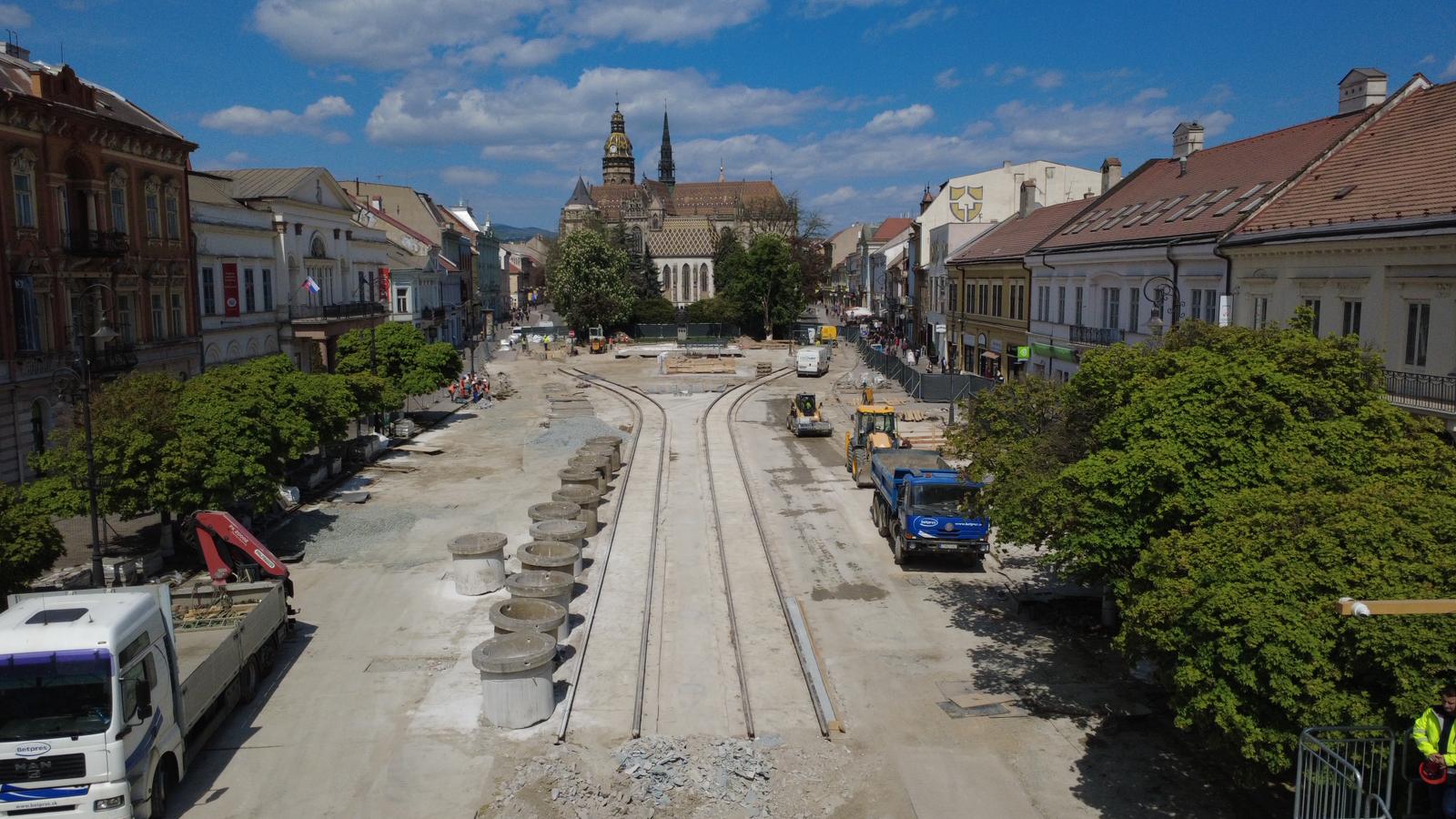 Takmer trojmiliónová obnova Dolnej brány napreduje podľa plánu