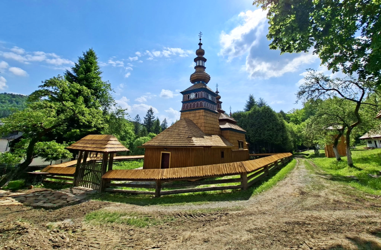 Najstarší slovenský skanzen v Bardejovských Kúpeľoch po obnove za 1,9 mil. eur privítal návštevníkov