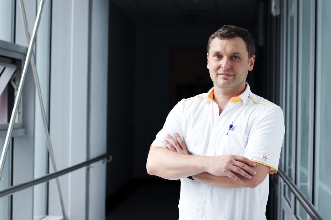 Keď bolesť pretrváva: Algeziologická ambulancia vo VÚSCH pomáha pacientom získať späť kvalitu života