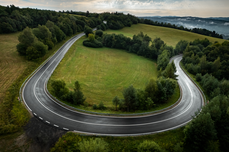 Prešovský kraj za 1,4 milióna eur vynovil cestnú infraštruktúru v okresoch Stropkov a Medzilaborce