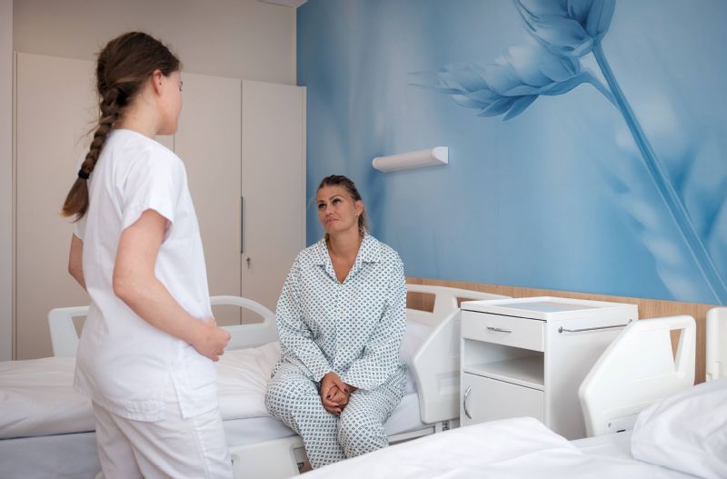 otvorenie-noveho-pavilonu-psychiatriea-poklepanie-zakladneho-kamena