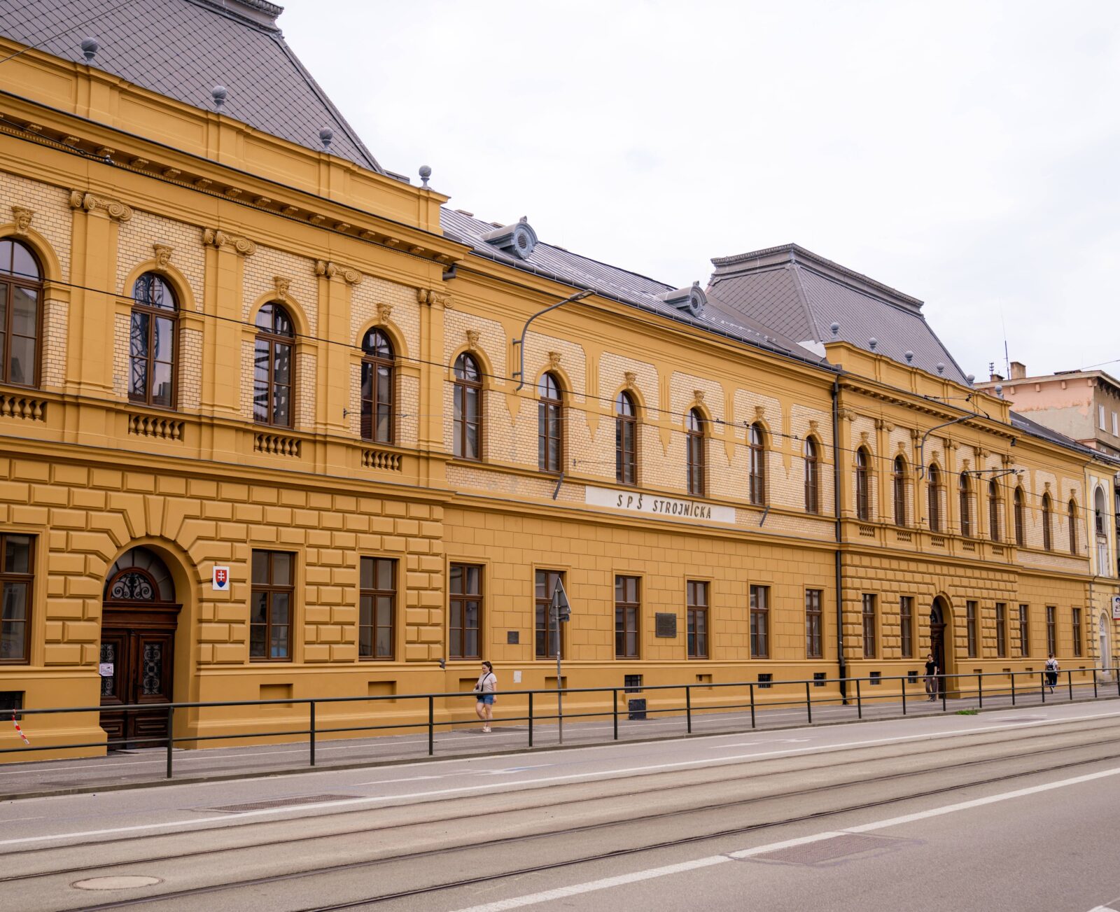 škola Komenského foto KSK