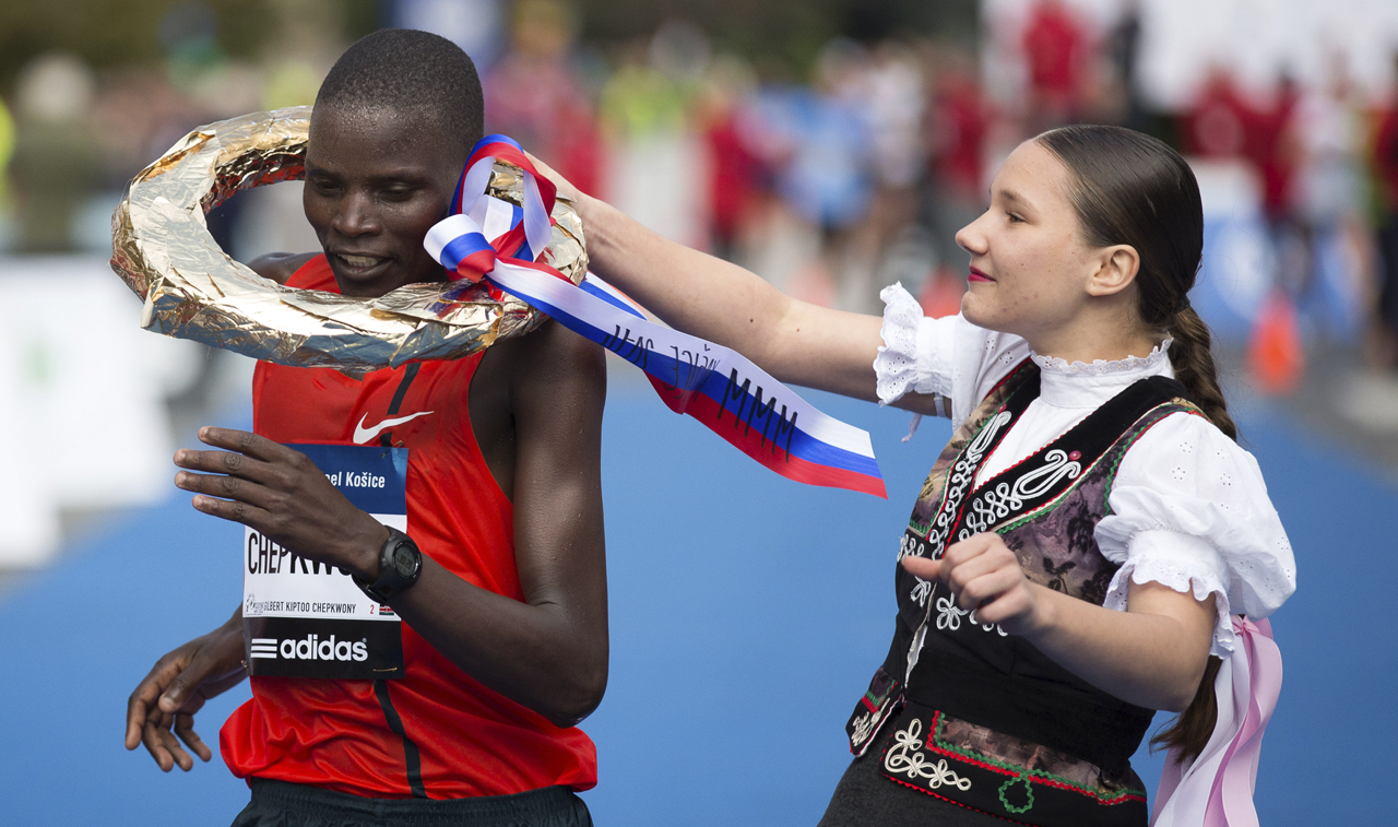 Od ôsmich bežcov po svetové legendy. 6 zaujímavostí o košickom maratóne
