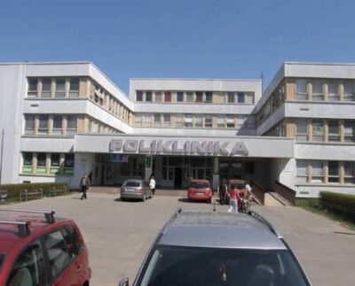 poliklinika nad jazerom