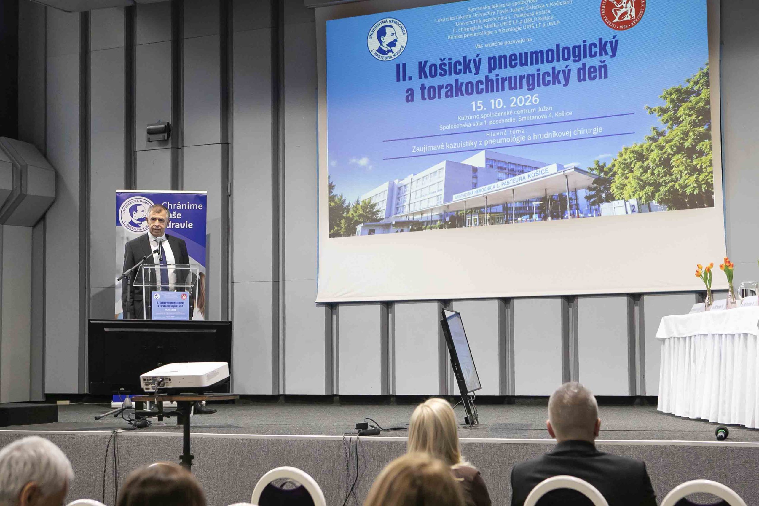 Nádory pľúc, astma aj nové možnosti liečby. UNLP spojila pľúcnych lekárov a chirurgov na kongrese